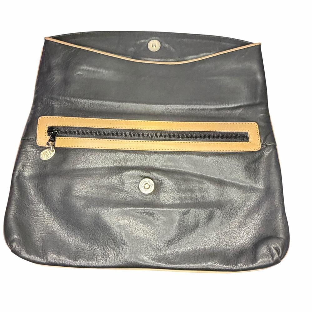 Vintage Celine Black Leather Foldover Clutch Tan Crest Logo Gold Hardware - Picture 4 of 12
